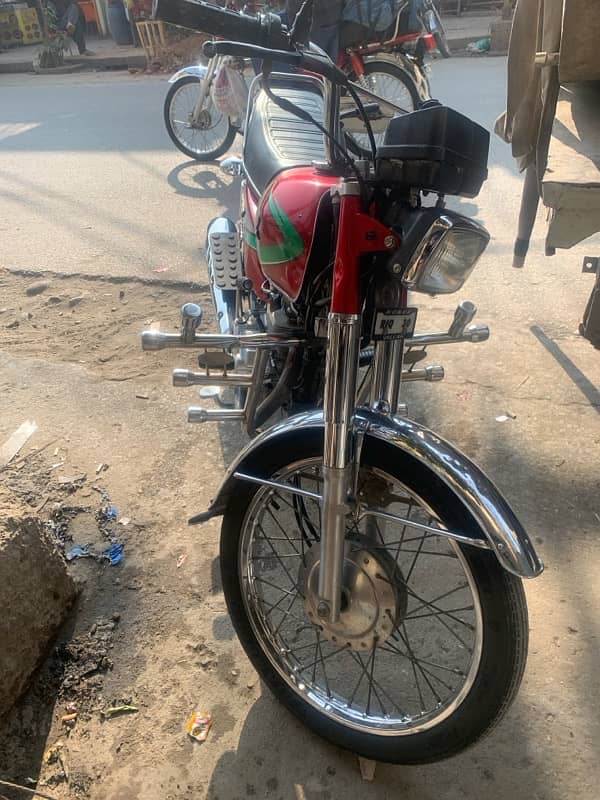 Honda CG 125 Model 14 Registerd 15 Rawalpindi Number Golden (30) 10