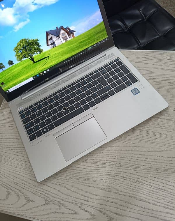 Hp elitebook 850 g6 core i5 8th gen quadcore 15.6 inch 1080p Numpad 6