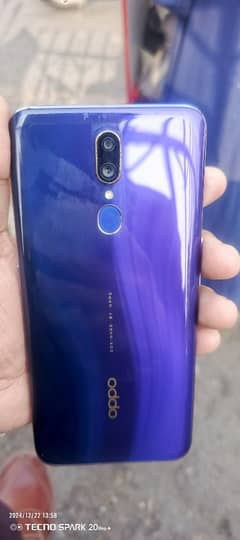 oppo r11 condition 10/9.5 no any fault complete box 8ram 256 memory