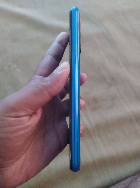 realme 5 4/128 official approved 3