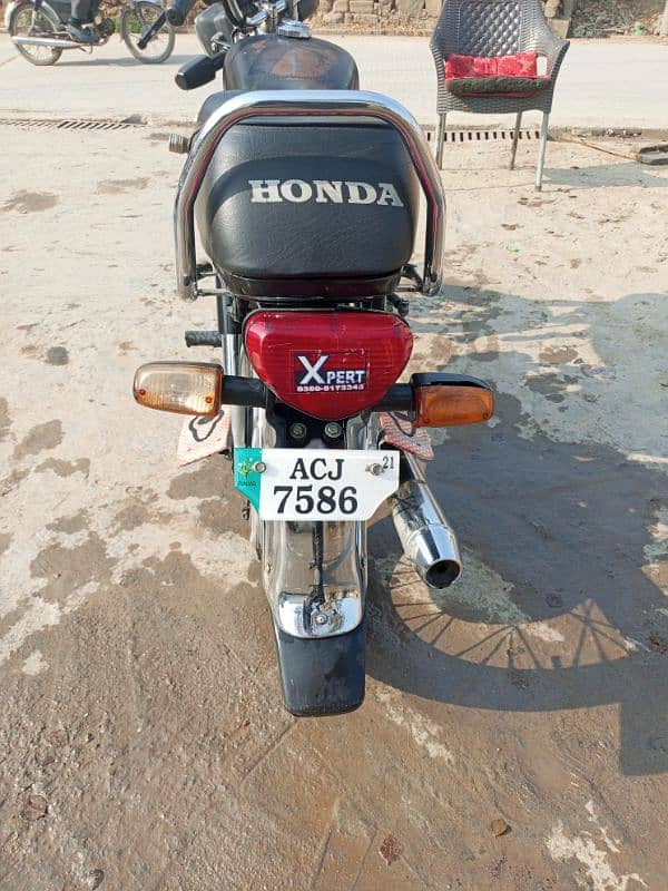 Honda CD 70 2021 model 2