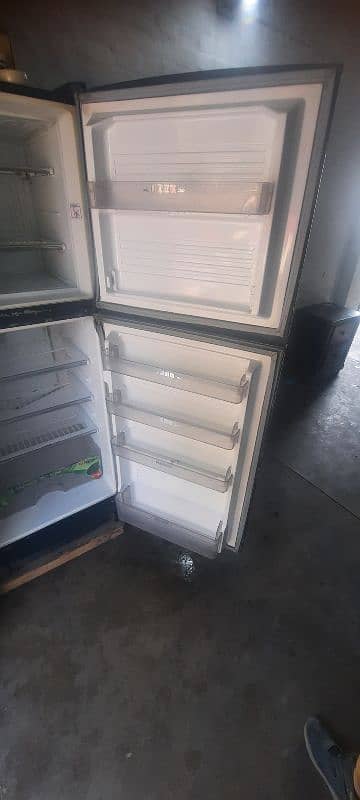 Dawlance Refrigerator for sale 0