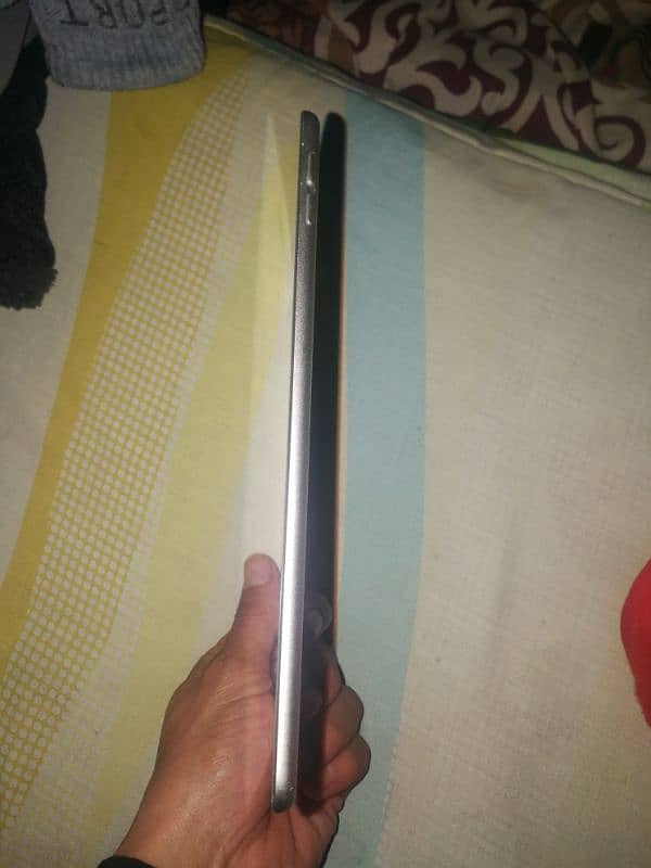 iPhone mini 5 Lene wale rapata Karen 2