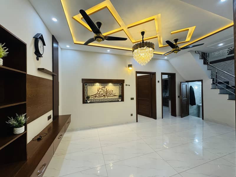 5 Marla Ultra Classic Architect Designer House For Sale In Bahria Town Lahore 4