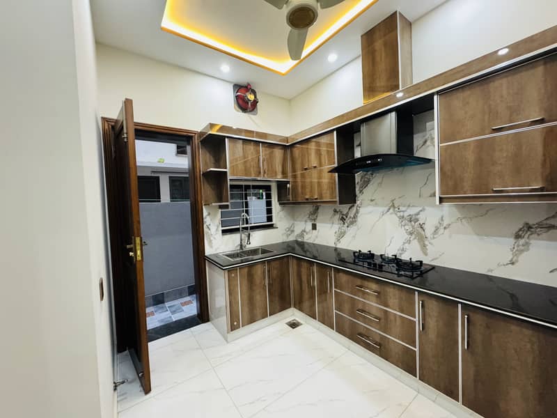 5 Marla Ultra Classic Architect Designer House For Sale In Bahria Town Lahore 7