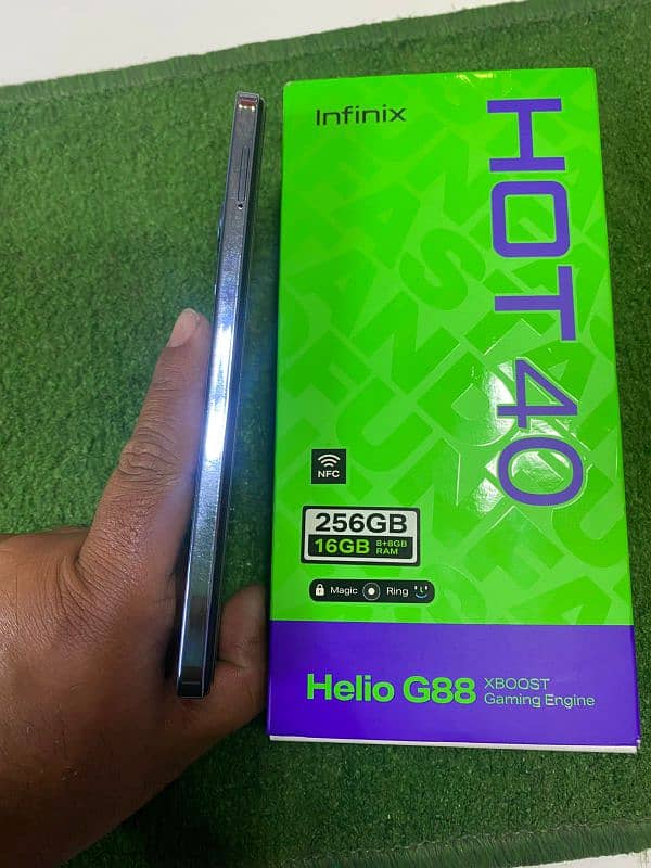 Infinix Hot 40 3