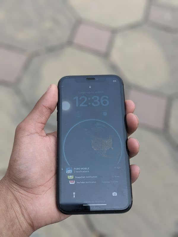 iphone XR 6