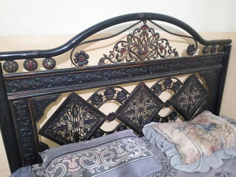 Double bed with mattress 6/  6½ 8