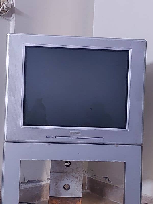 Philips 29 inch CRT Tv in working condition 0