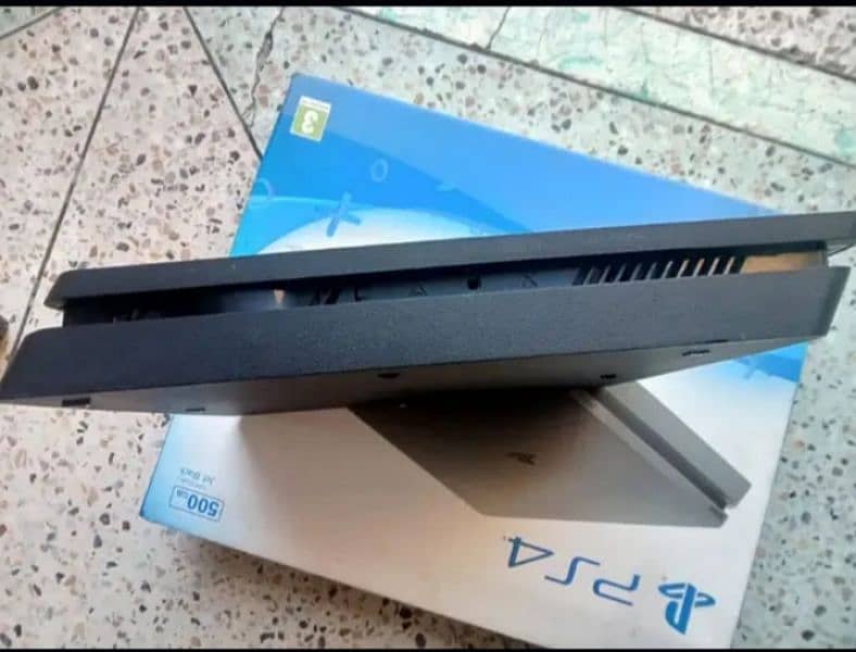 PS4 SLIM 11.00 Jailbreak 500gb with 1 controller 4