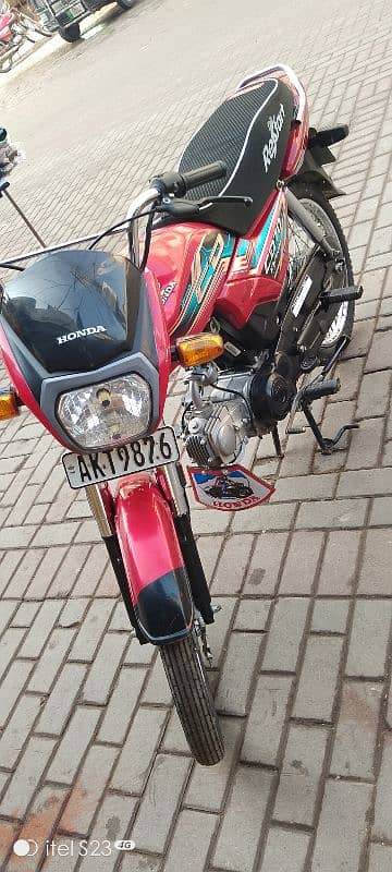 Honda CD 70 Dream 1