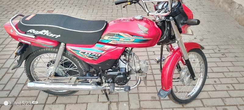 Honda CD 70 Dream 4