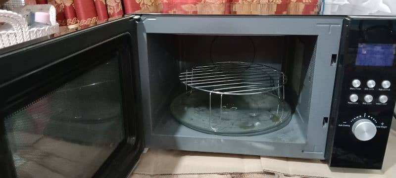 Haier grill and convection microwave cooking oven 1