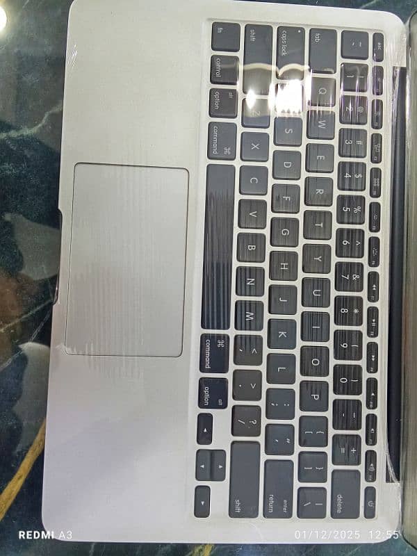 MacBook air 2011 3