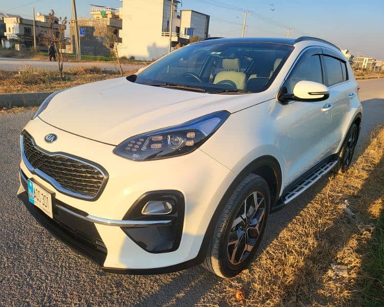 KIA Sportage FWD 2020 1