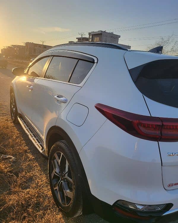 KIA Sportage FWD 2020 7