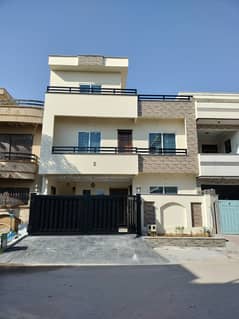 Brand New Modern Luxury 30 X 60 House For Sale In g-13 Islamabad