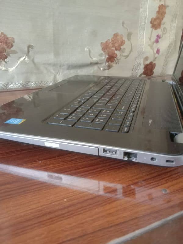 HP Pavilion 17 Notebook 5