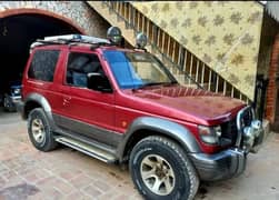 Mitsubishi Pajero 1992