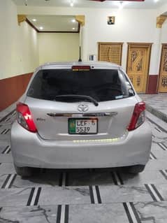 Toyota Vitz 2011