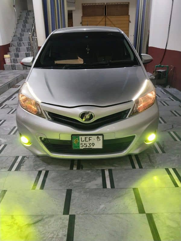 Toyota Vitz 2011 1