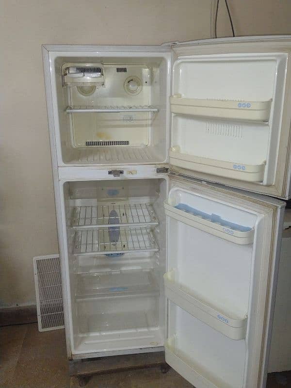 refrigerator 1