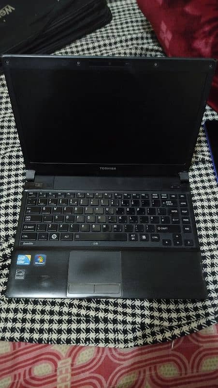 toshiba r630 i5 2 hour battery 0