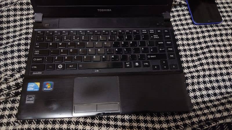 toshiba r630 i5 2 hour battery 1