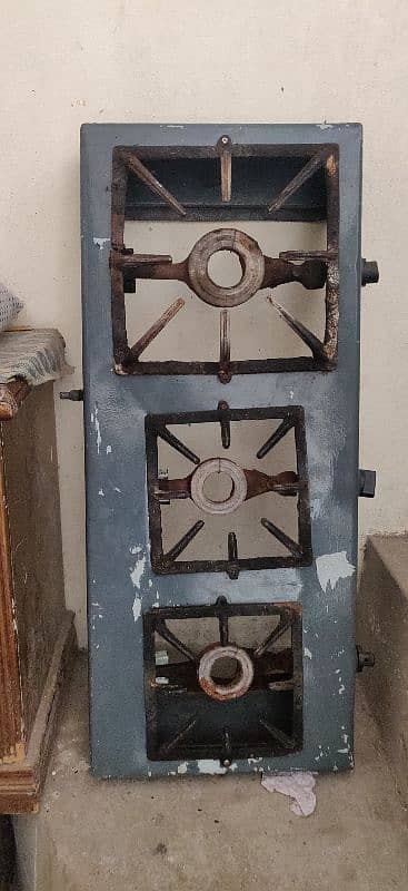 erjant sale 3barner old stove jasey cahy rabta kar ly 03064295133 2