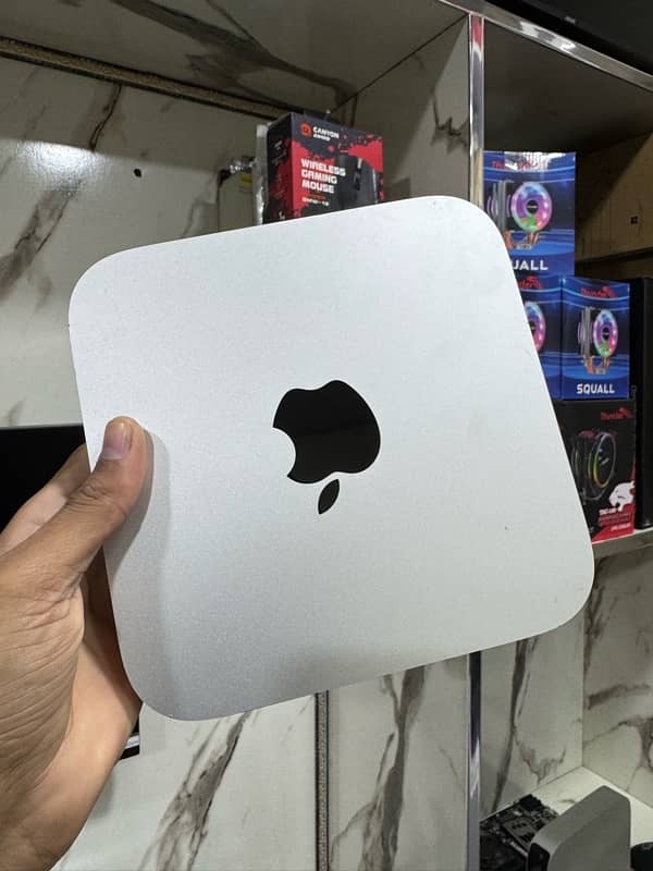 Apple MacMini Late 2014 i5 256GB NVME And 500GB HDD 0