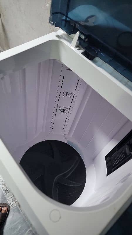 Dawlance Washing Machine Size 10 KG Urgent Sale 3