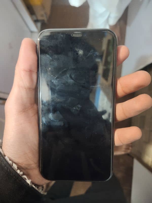 iphone 11 64 gb 4