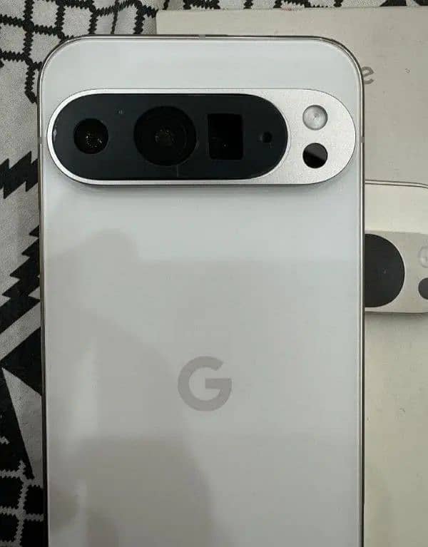 Google Pixel 9 Pro XL PTA approved  O3O4 _O79_O437 my WhatsApp n 0