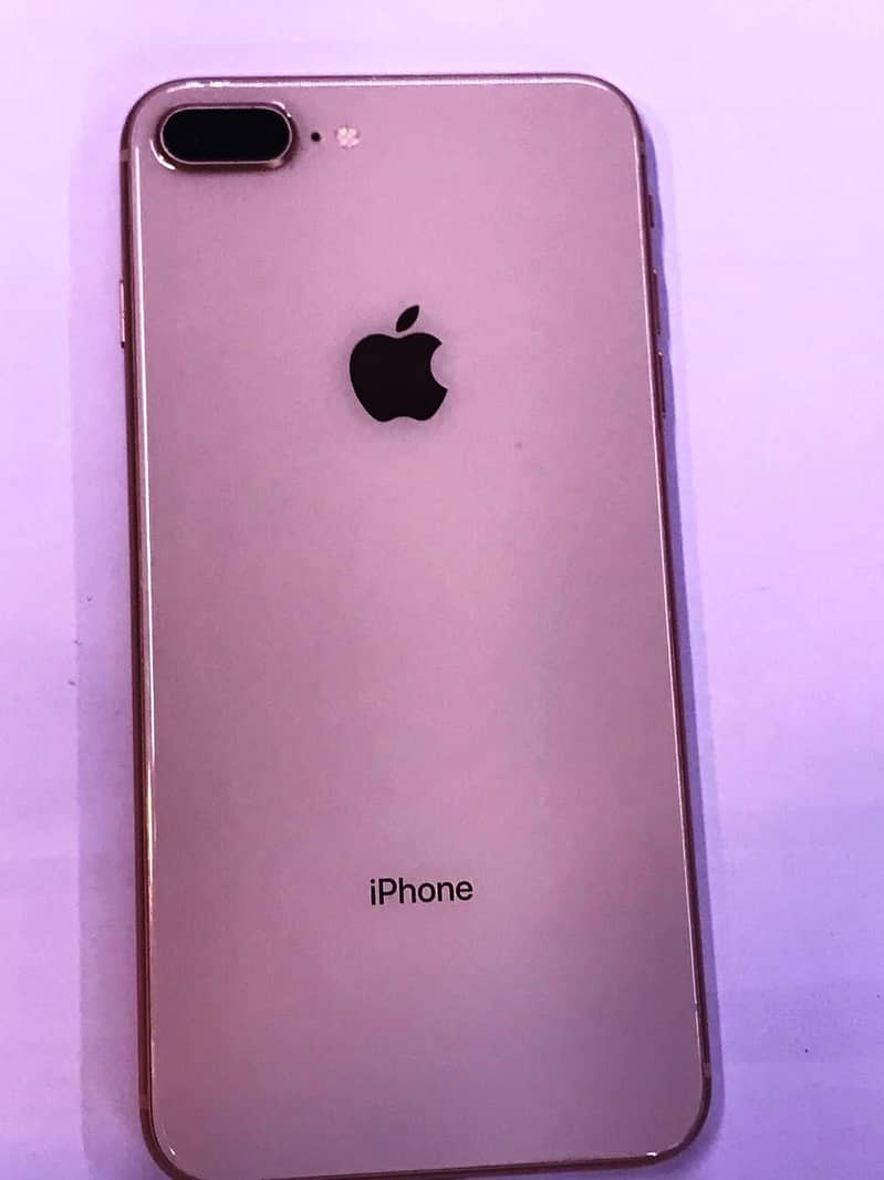 Apple iPhone 8 Plus 0