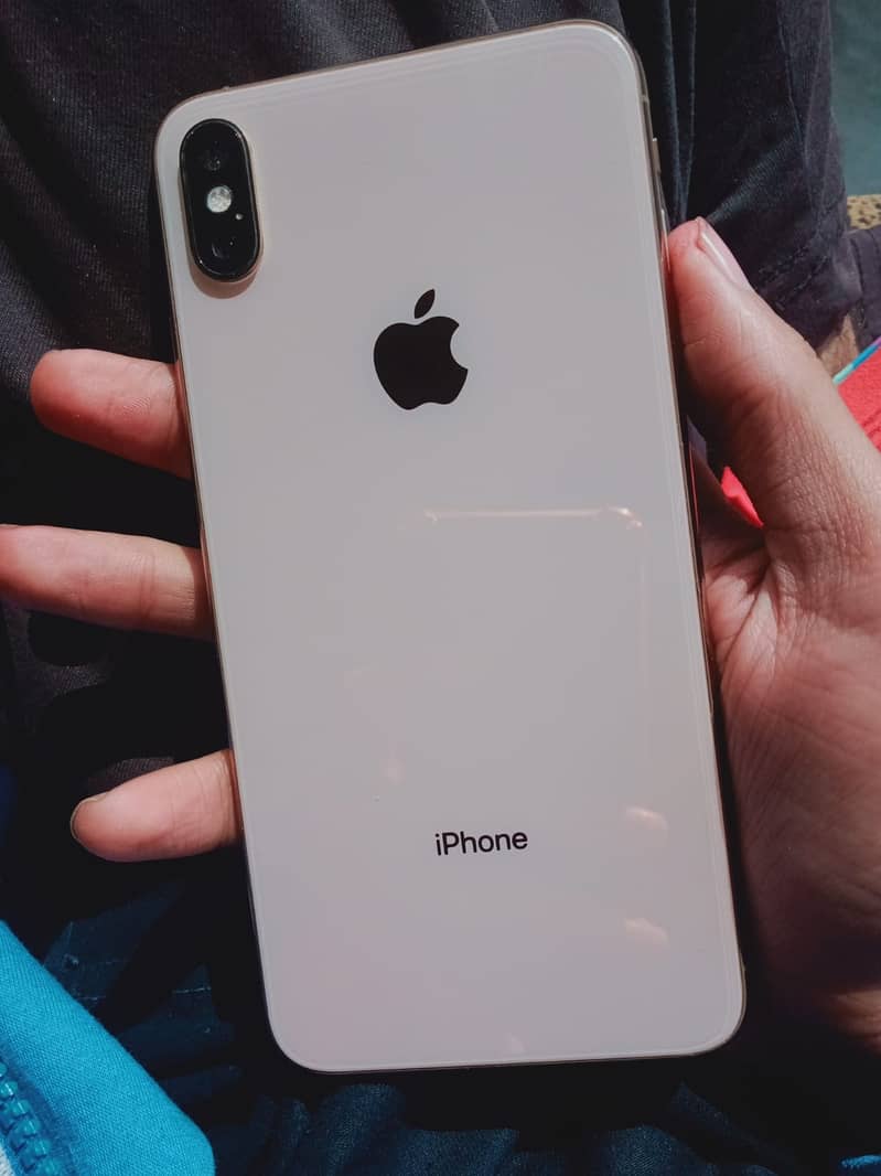 Apple iPhone XS Max 0