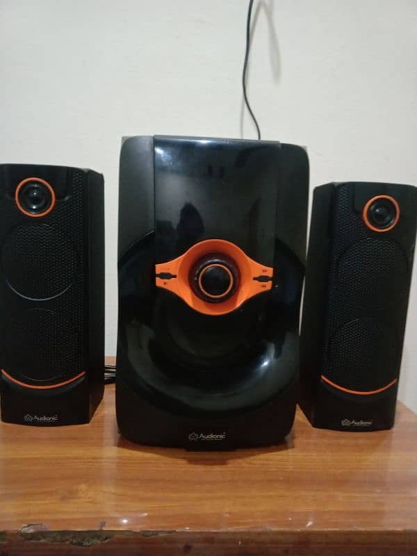 Audionic speakers 5