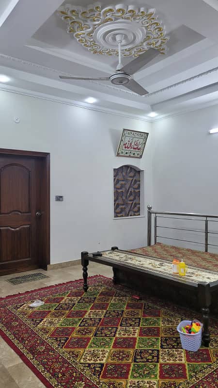 House available for rent in sabzazar colony 6