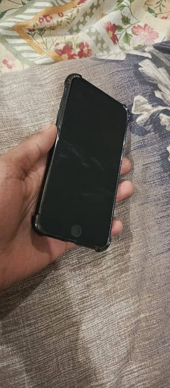 IPHONE 7 PLUS (256GB)pta approved condition 10/9 0