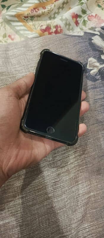 IPHONE 7 PLUS (256GB)pta approved condition 10/9 1