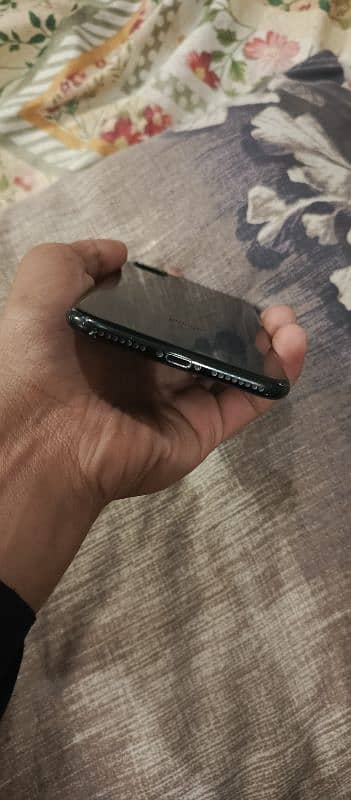 IPHONE 7 PLUS (256GB)pta approved condition 10/9 6