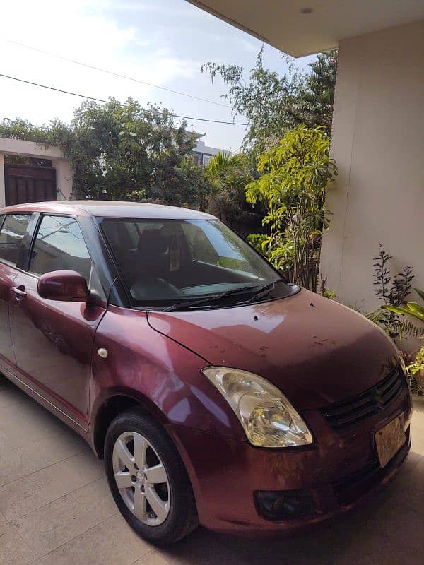 Suzuki Swift DLX 1.3 2012 0