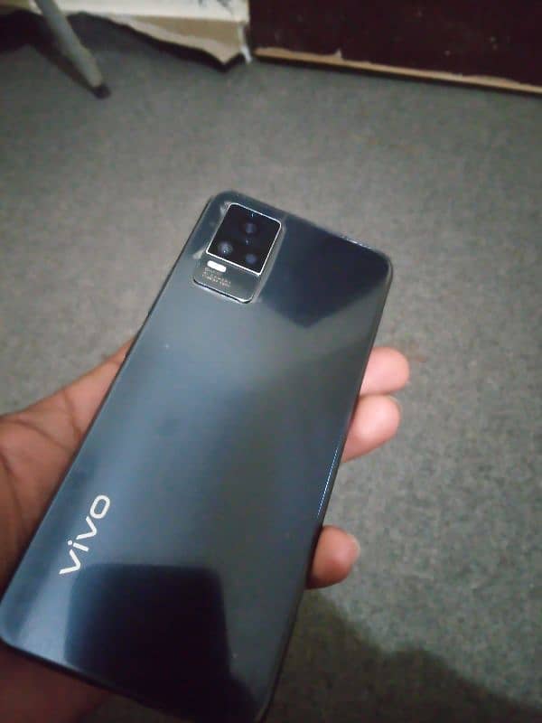 Vivo V21e 1