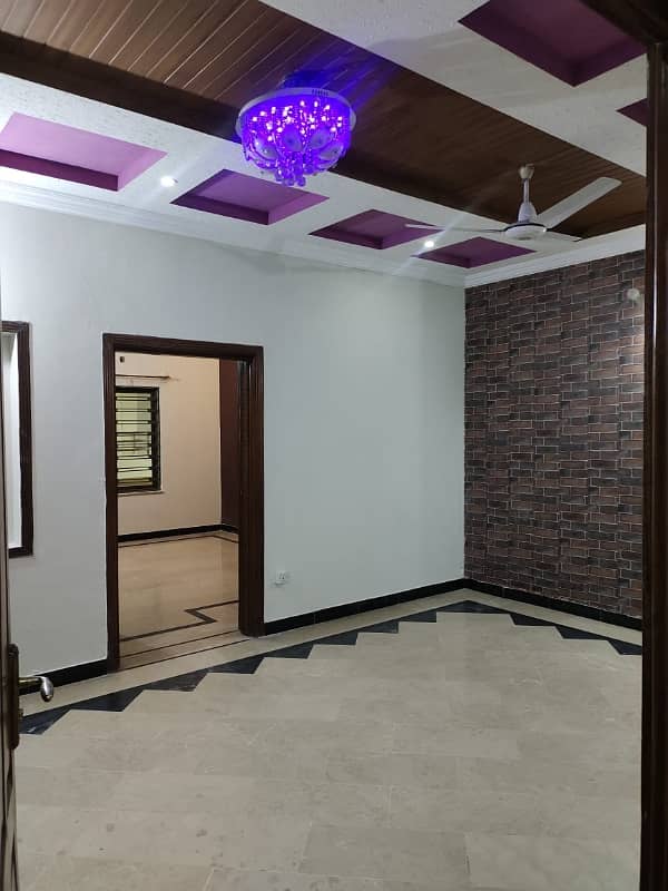 7 Marla Double story house available for Rent G-14/4 Contact:- 0347-7163075 4