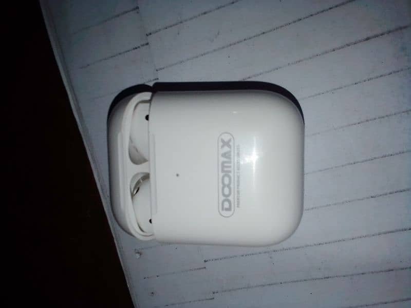 domax brand airpods 9