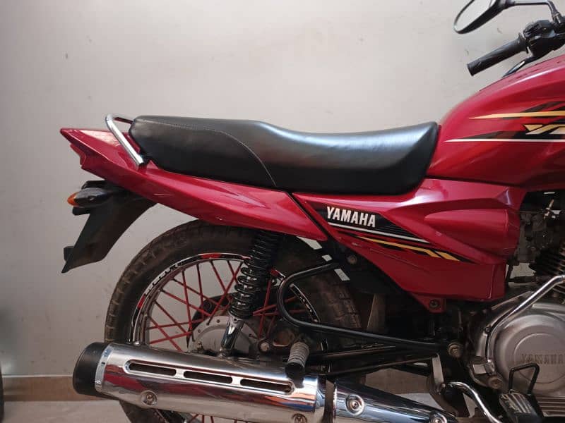 YAMAHA YBZ 125 10