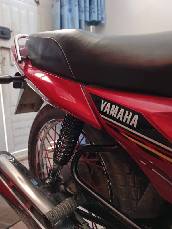 YAMAHA YBZ 125 17