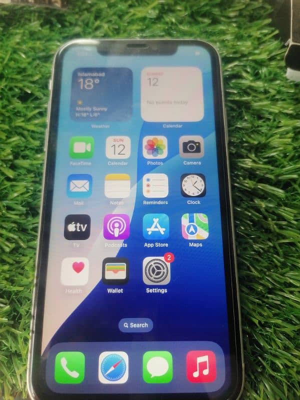 IPhone XR 64 gb ma waterproof ha betrry timing perfect ha health 78 3