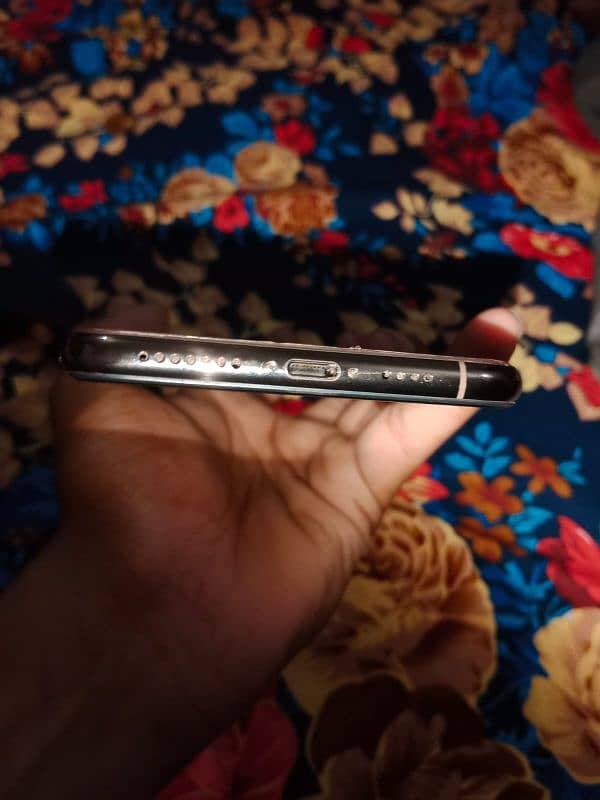 IPHONE XS MAX 256 GB PTA APPROVE 1