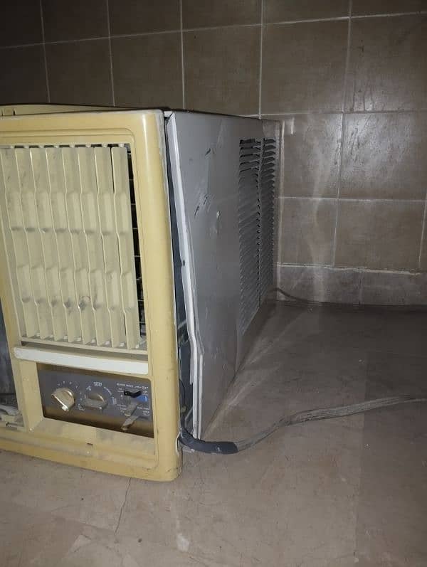 General Window AC for sale 3