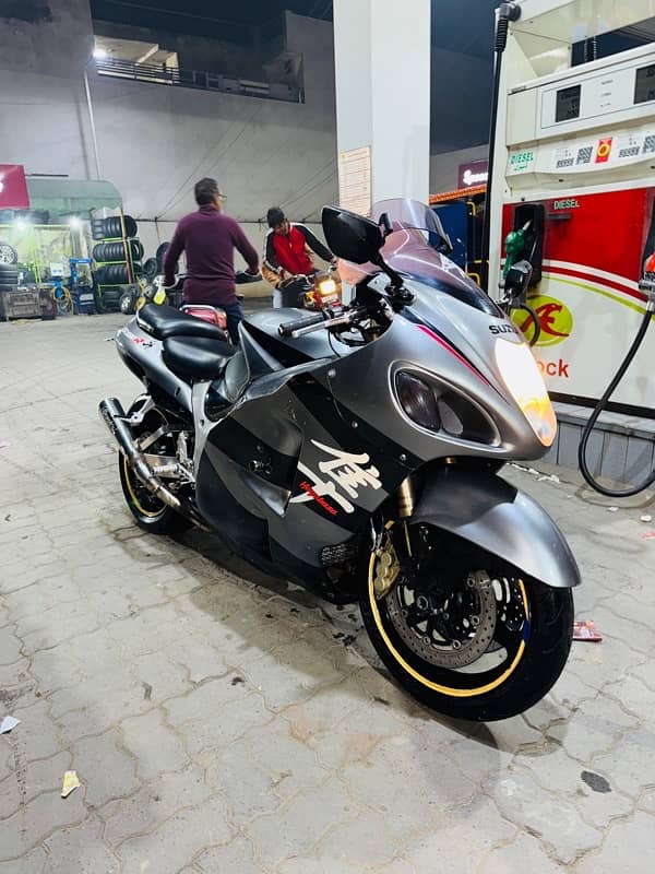 Suzuki Hayabusa paid 9